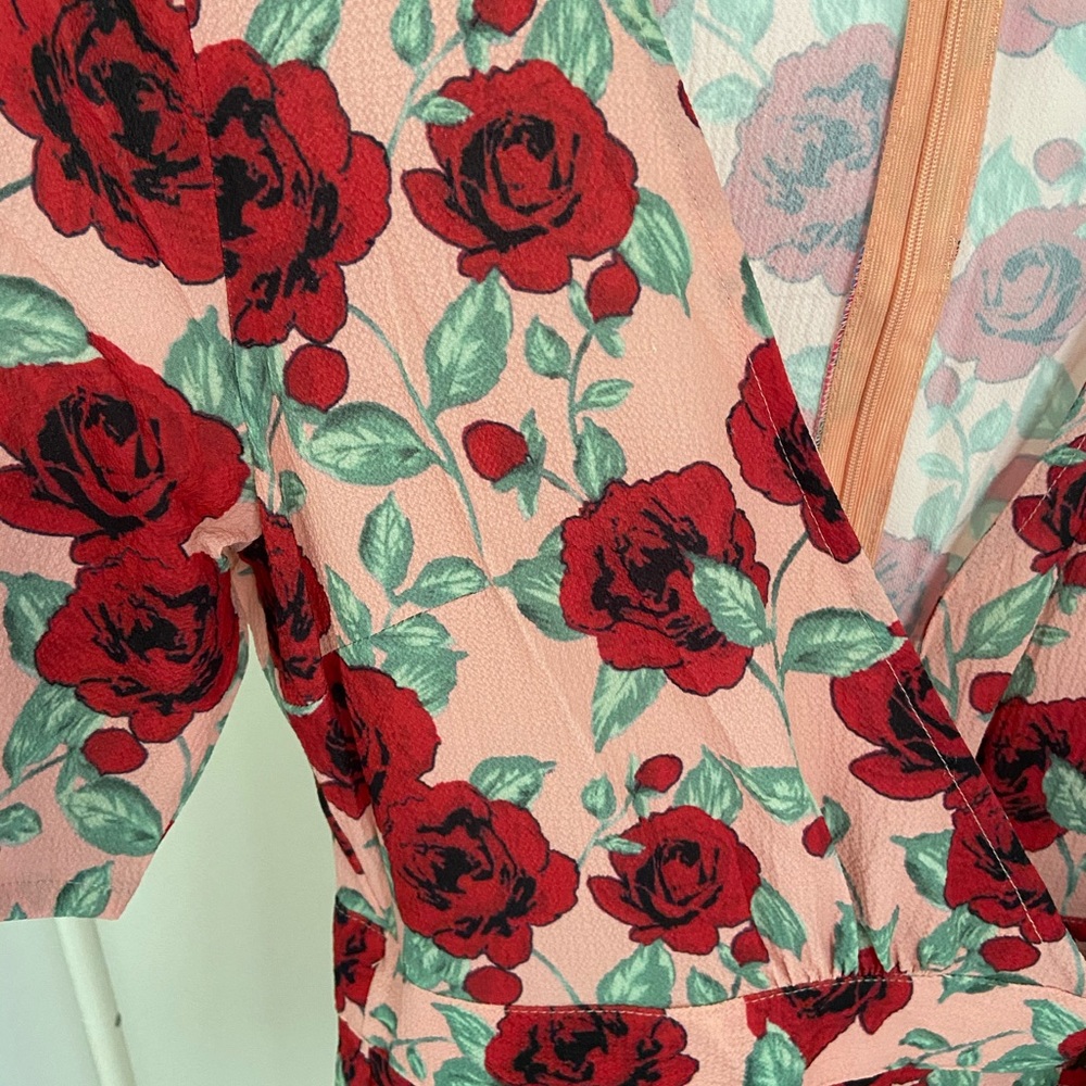 Romper - Picture 3 of 4